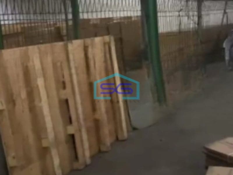 Disewakan Gudang Luas Bangunan 1200 m² Ada Lift Barang Lokasi Kamal Jakarta Utara