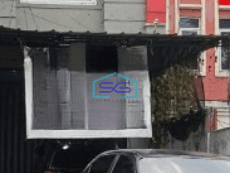 Disewakan Ruko Siap Huni 3 Lantai Lokasi di Duren Sawit Jakarta Timur