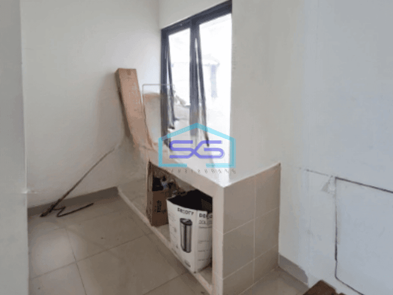 Disewakan Ruko 2 Lantai Luas Bangunan  208 m² di Gading Serpong Tangerang