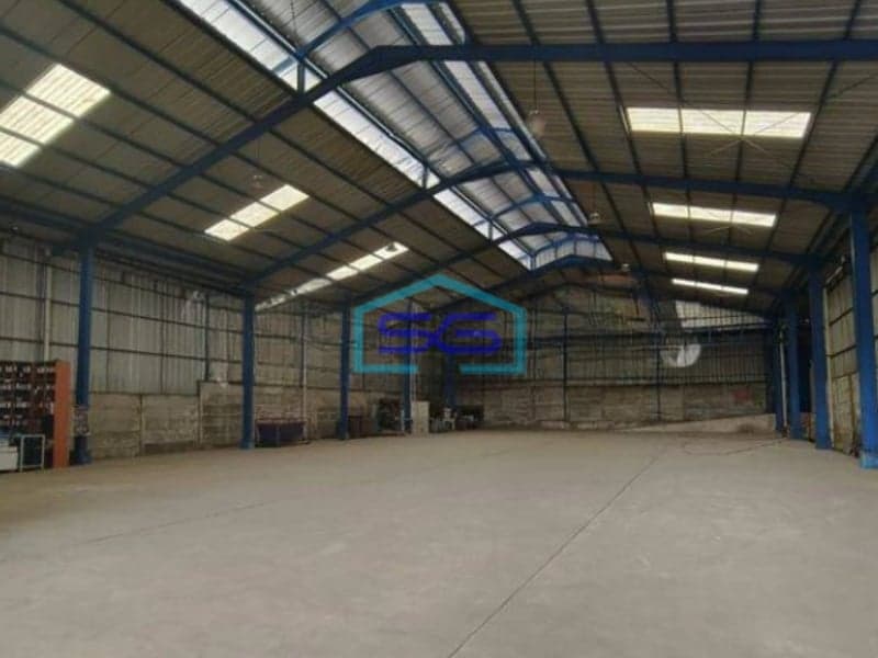 Dijual Gudang Narogong Bantar Gebang Bekasi Akses Container Luas 1100m2