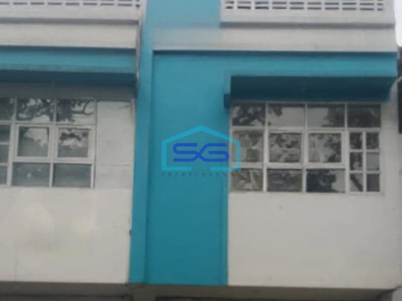 Disewakan Ruko Rendeng 3 lantai Siap Pakai Di Area Burangrang Buahbatu Bandung Luas Bangunan  170 m²