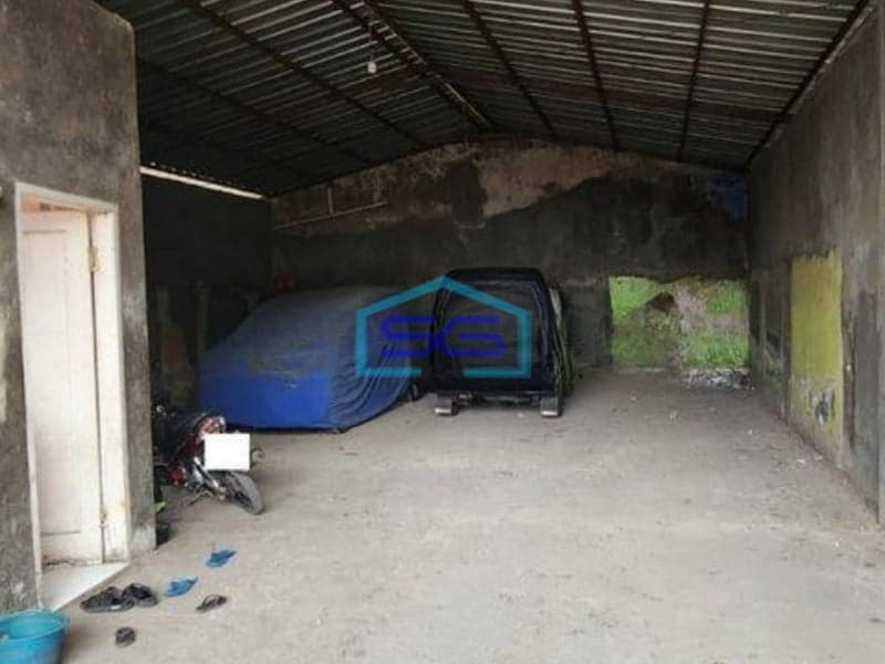 Disewakan Gudang Bisa Akses Fuso Jalan Beton dan 2 Arah di Pameuntasan Bandung