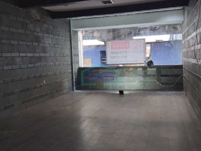 Disewakan Ruko 3 lantai di Boulevard Raya Kelapa Gading Jakarta Utara LB 175m2