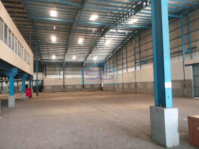 Disewakan Gudang di kawasan jiep pulo gadung bangunan bagus