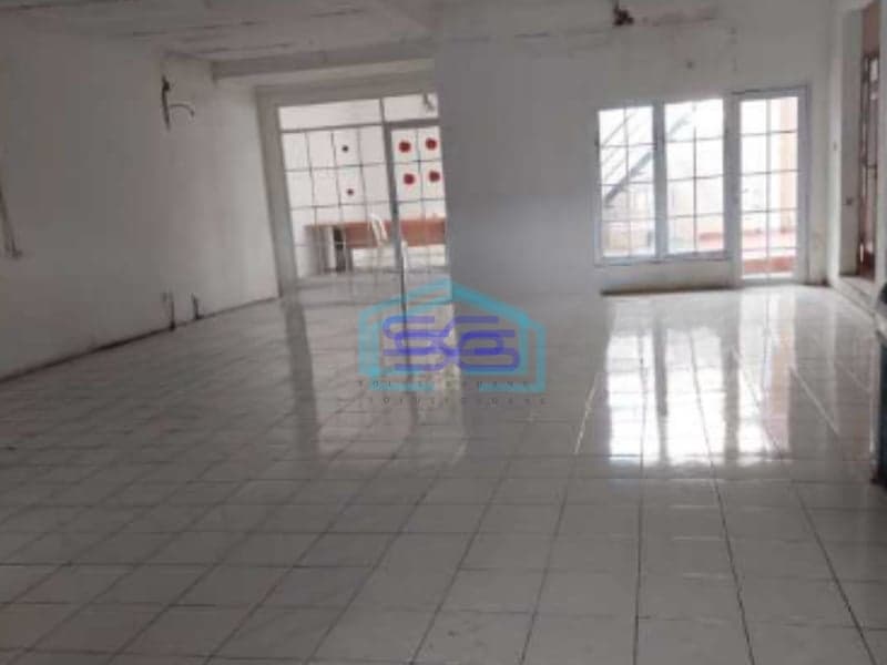 Dijual Ruko Sangat Strategis di Jalan Boulevard Graha Raya Bintaro Jaya Serpong Tangerang Selatan Luas Bangunan  200 m²