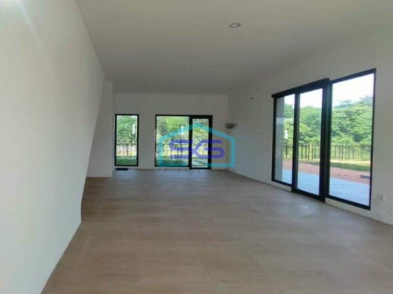 Disewakan Ruko 3 Lantai Baru Area Lippo Cikarang Bekasi Siap Huni LB 135m2