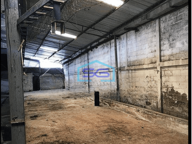 Disewakan gudang luas bagus di Kalideres