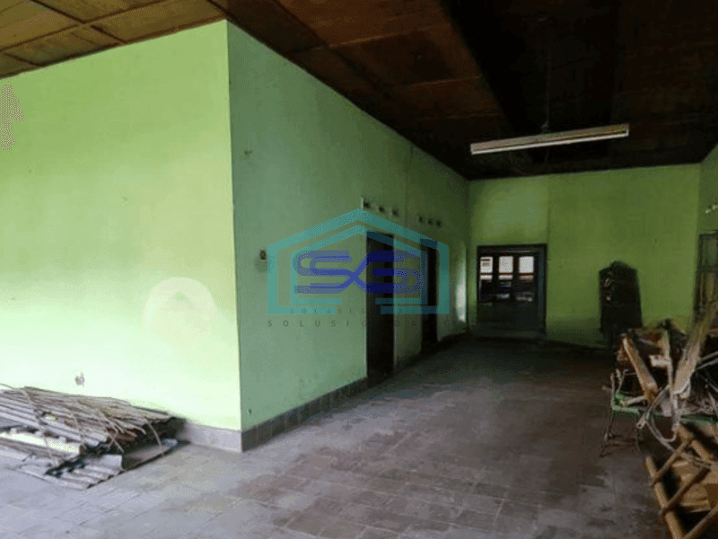 Dijual Tanah strategis pinggir jalan raya dr. radjiman laweyan solo