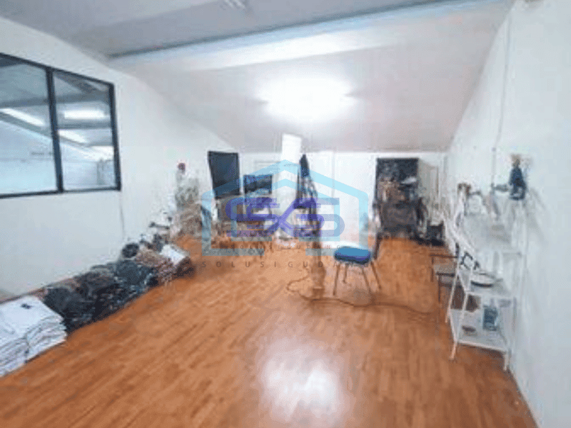 Gudang disewakan tanjung pura Kalideres