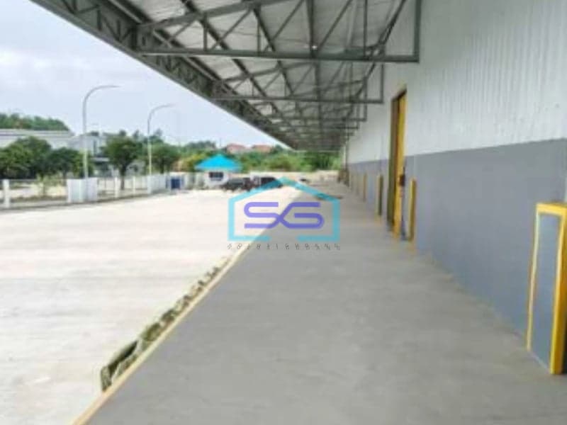 Disewakan Gudang Ada Kantor Luas Bangunan  8531 m² di Cikarang Bekasi