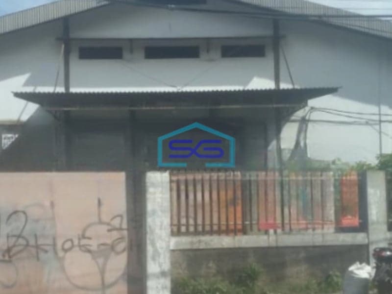 Disewakan Gudang Akses Container 40 Feet Luas Tanah 1300 m² Lokasi di Bekasi