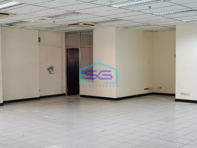Disewakan Gedung 5 Lantai Di Kompas Gajah Mada Jakarta Barat Lokasi Strategis LB 1082m2