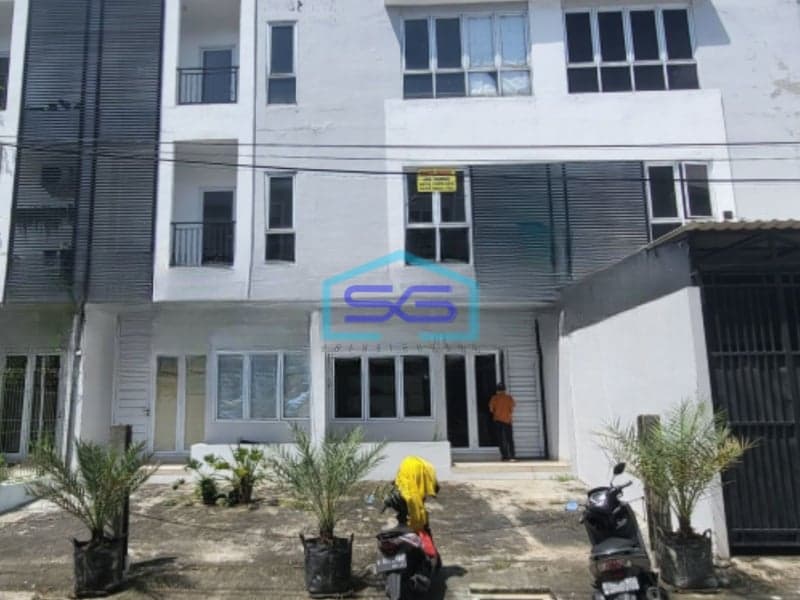 Dijual Ruko Baru 3 Lantai Luas Bangunan  225 m² Lokasi Cengkareng Jakarta Barat