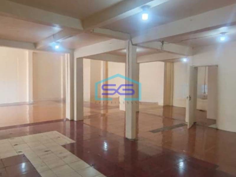 Disewakan Ruko Luas Bangunan 180 m² Lokasi Bebas Banjir di Bekasi