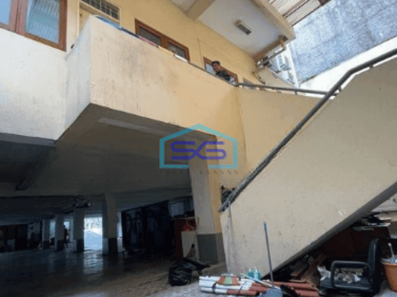 Disewakan Gedung Kantor Sangat Strategis Luas Tanah  300 m² di Surya Sumantri Bandung