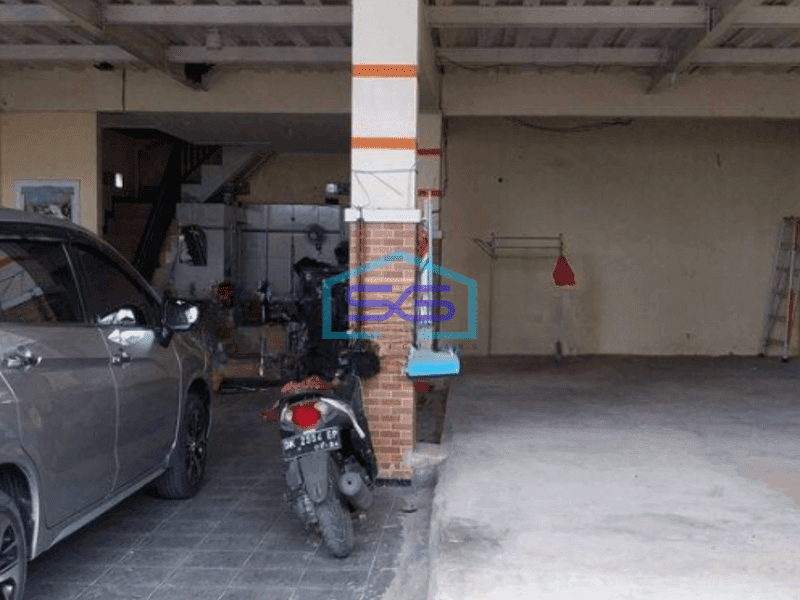 Dijual kantor gudang 2 lantai di Muditaki Badung Bali