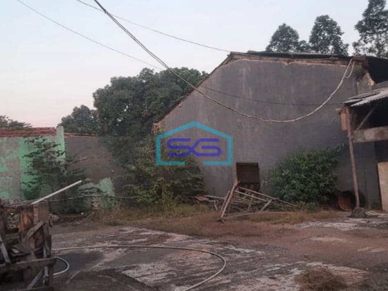 Dijual Gudang Dipinggir Jalan Utama Jakarta Barat Luas Tanah 1000m2