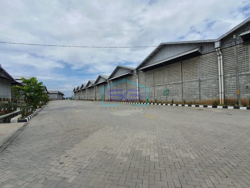 Disewakan Gudang Karawang Barat Bangunan Baru