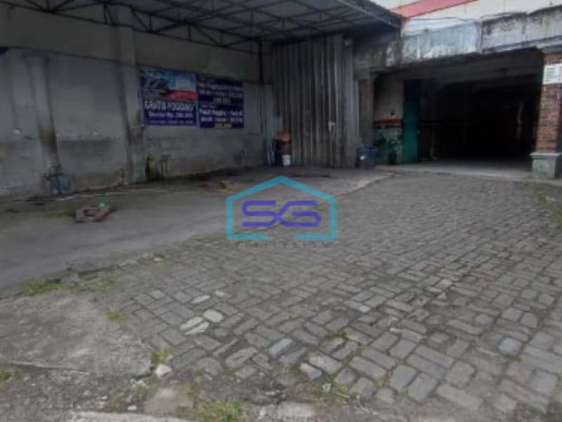Dijual Ruang Usaha Strategis Depan Jalan Raya Binong Karawaci Tangerang 56 Luas Bangunan  1200 m²