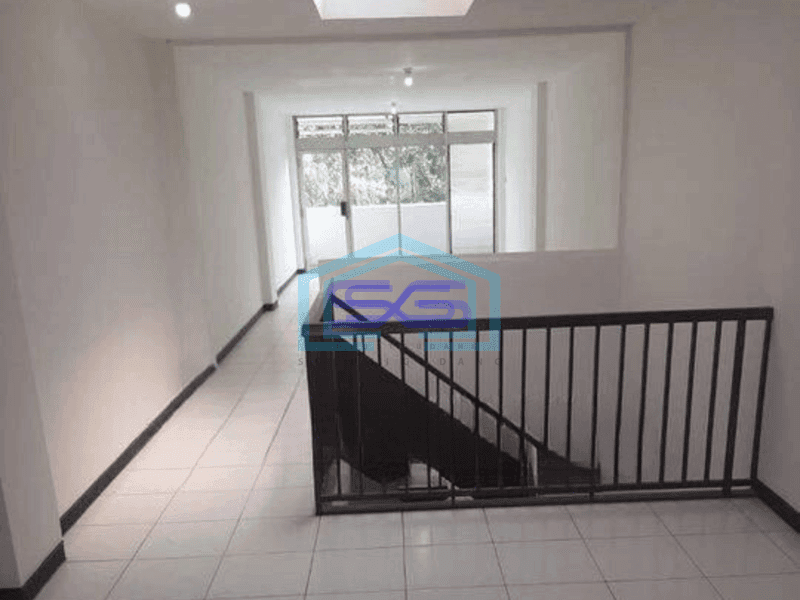 Dijual Cepat Ruko di Cicadas Ahmad Yani Strategis