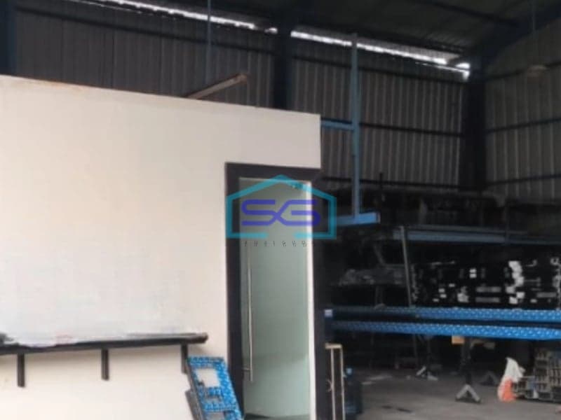 Disewakan Gudang Lokasi Strategis Luas Tanah 800 m² di Tangerang