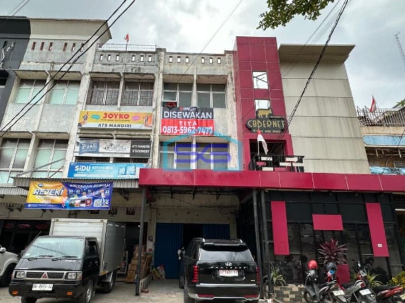 Disewakan Ruko di Jalan R Soekamto Simpang Patal Palembang Luas Bangunan 330m2