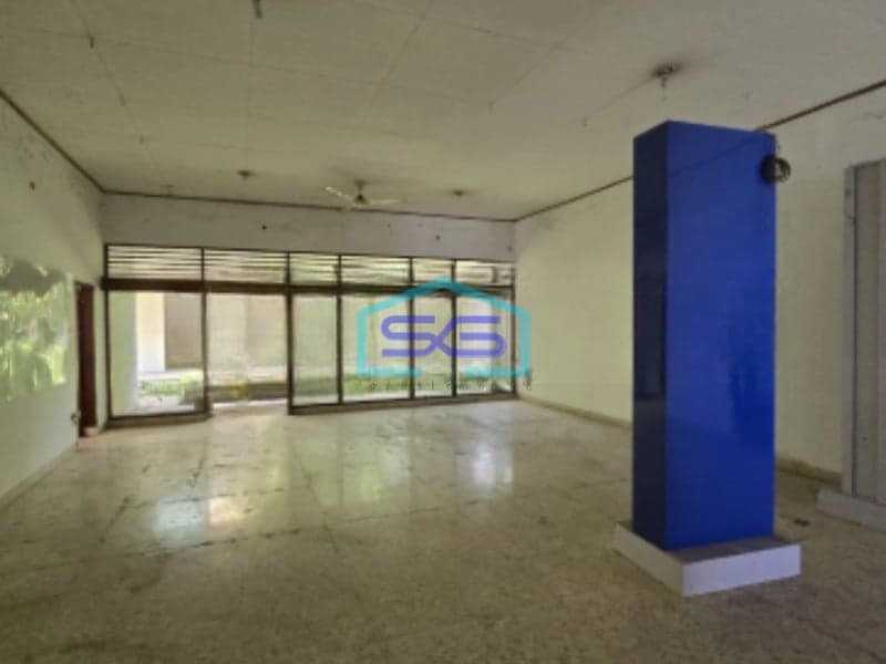 Disewakan Ruang Usaha Strategis Pusat Kota Solo Luas Bangunan 650m2