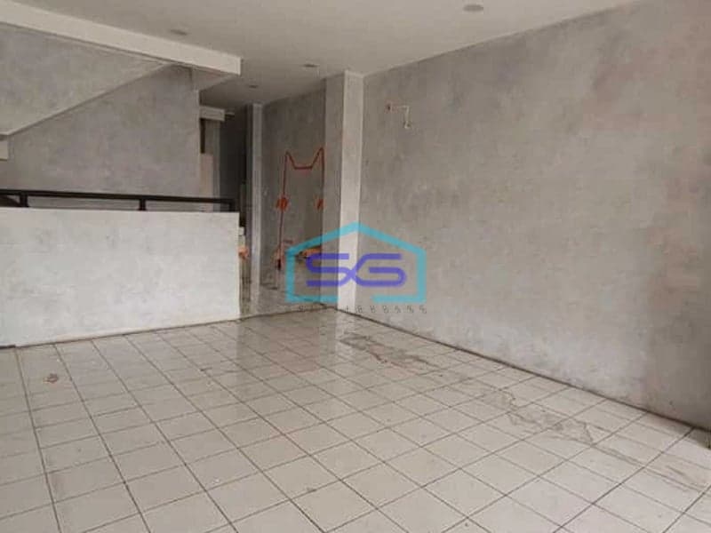 Disewakan Ruko 3 Lantai di Jalan Utama Galaxy, Bekasi LB 270m2