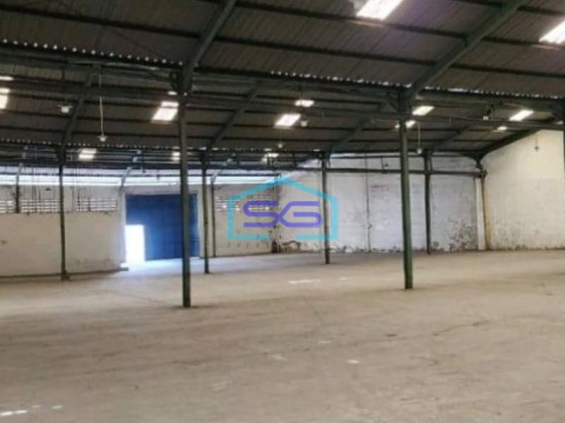 Disewakan Gudang Ijin Industri Siap Pakai di Margomulyo Surabaya Luas Bangunan 2500m2