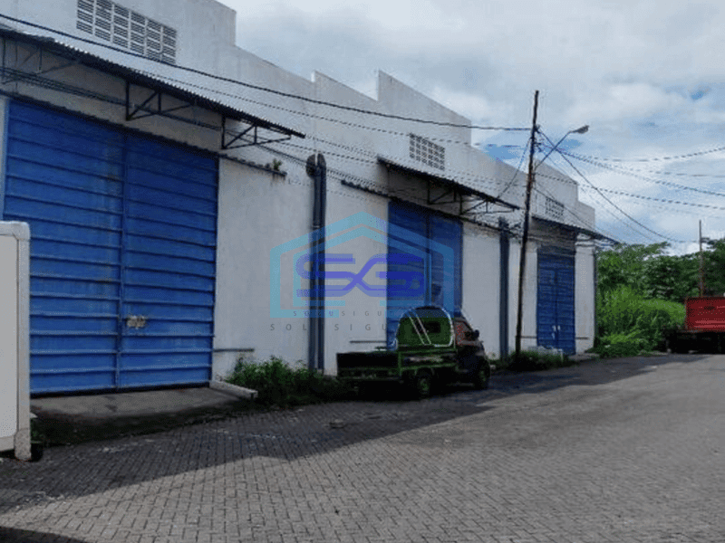 Disewakan gudang 250m di pergudangan antropolis dan Volvo venta Manado