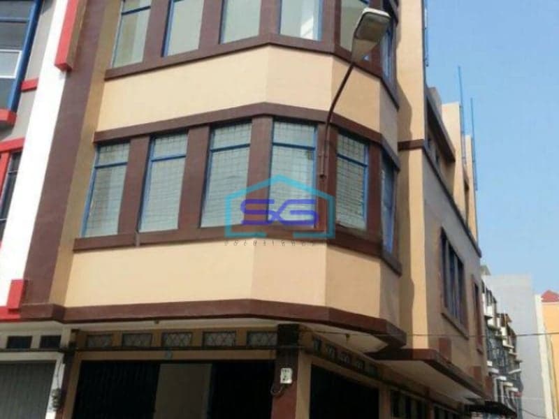 Dijual Ruko di Taman Palem Lestari Blok P Cengkareng Jakarta Barat LB 150m2