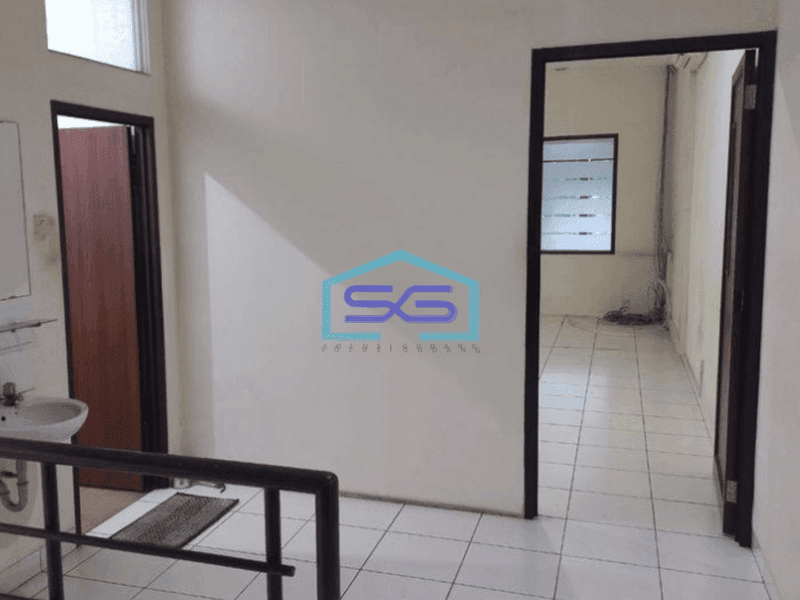 Disewakan Ruko di Gatot Subroto Bandung Luas Bangunan 200 m²