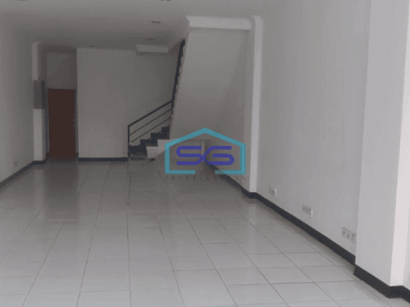 Disewa Ruko Antasari Jakarta Selatan Luas Tanah  300 m²