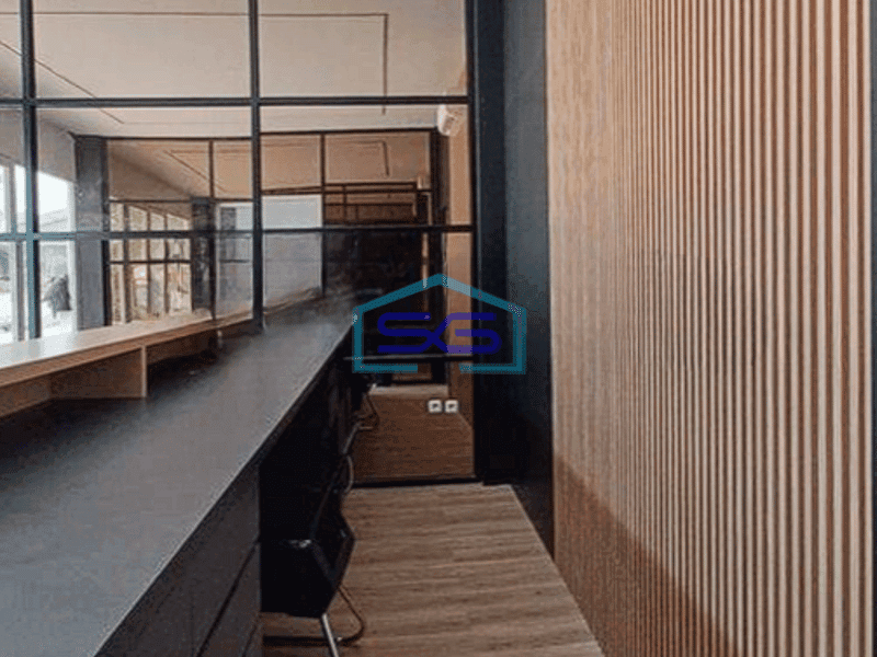 Disewakan gudang + kantor bagus siap pakai di Kalideres