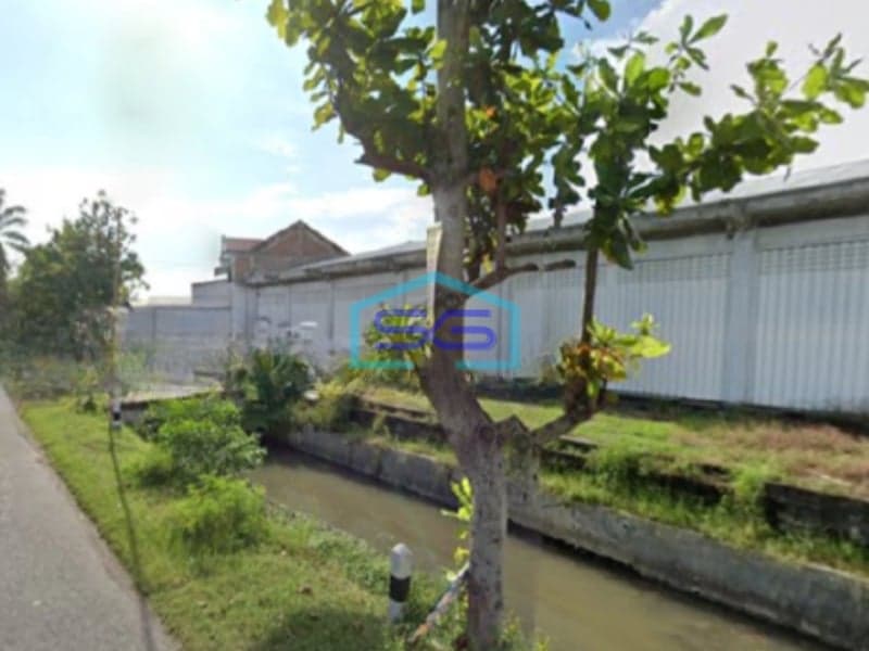 Dijual Gudang Ada Kantor Luas Tanah  653 m² Lokasi di Yogyakarta