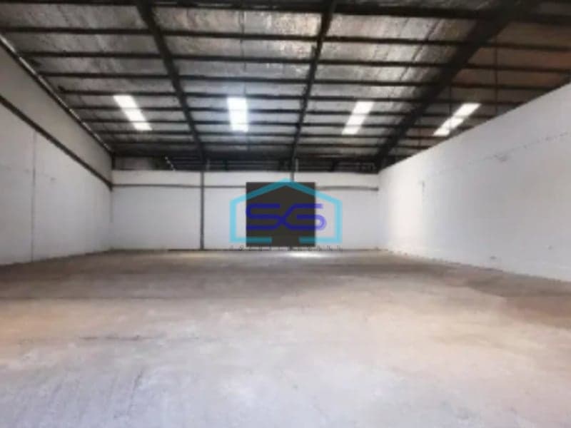 Disewakan Gudang Strategis di Kapuk Kamal LB 425m2 Dekat Dengan Tol Kapuk Jakarta Barat