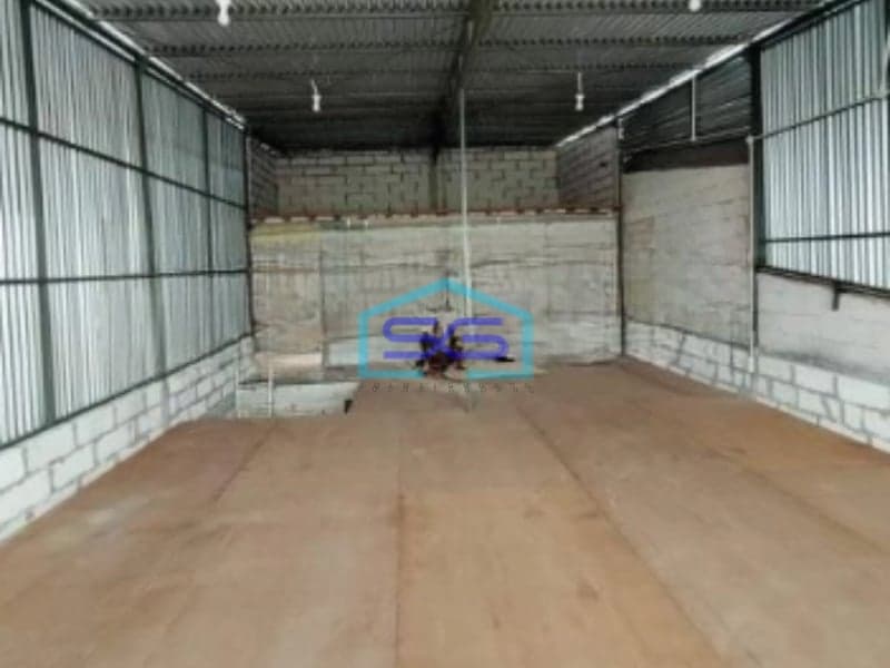 Disewakan Gudang Luas Bangunan  240 m² Lokasi di Cengkareng Jakarta Barat