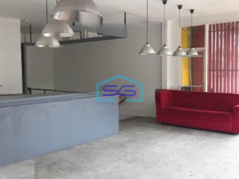 Disewakan Ruko 3 Lantai Di Jalan Utama Kemang Jakarta Selatan LB 288m2