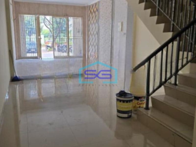 Disewakan Ruko Luas Bangunan 472 m² Lokasi Jakarta Barat