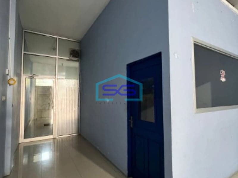 Disewakan Ruko 2 Lantai Di Abdul Wahab Syahrani Samarinda Luas Bangunan  80 m²