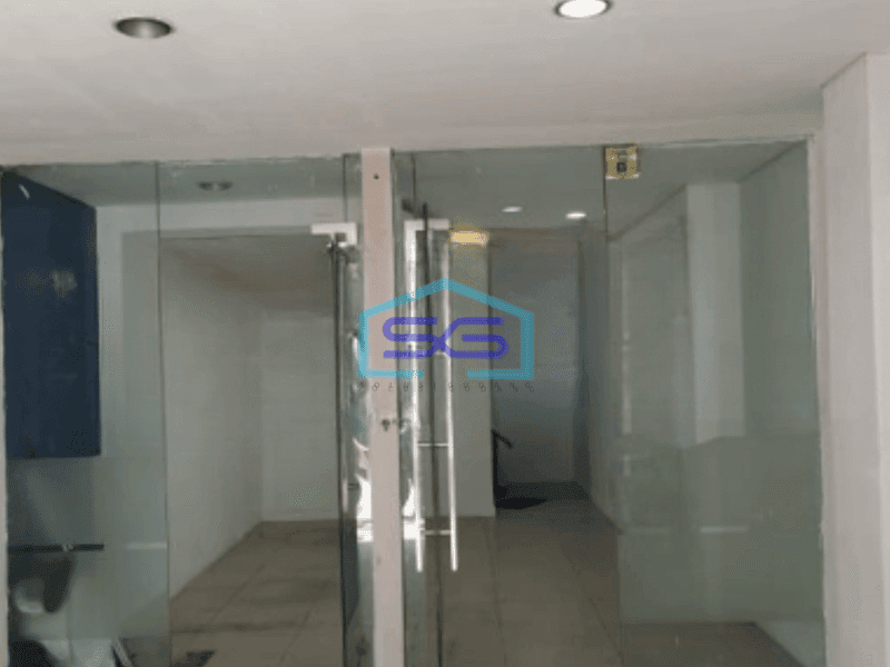 Disewakan Ruko 3 Lantai Luas Bangunan 180 m² di Tambora Jakarta Barat