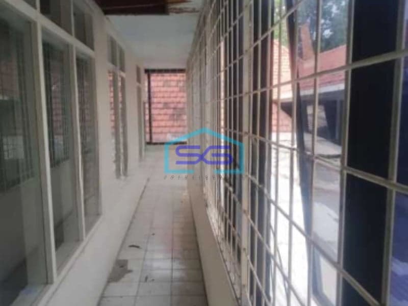 Disewakan Kantor Ex Bank Raya Darmo Surabaya Lokasi Strategis Sisi Timur Hadap Barat Luas Bangunan  500 m²