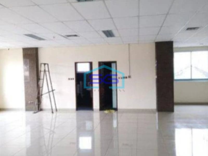 Disewakan Gedung Kantor Baru di Jakarta Selatan LB 8800m2