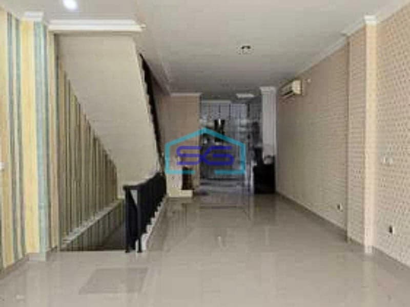Dijual Ruko 3,5 Lantai di Green Lake City Jakarta Barat Luas Bangunan 267m2