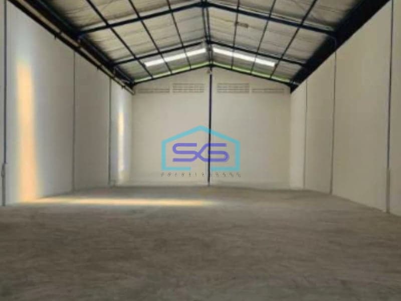 Disewakan Gudang Ada Kantor Bebas Banjir di Teluk Naga Tangerang