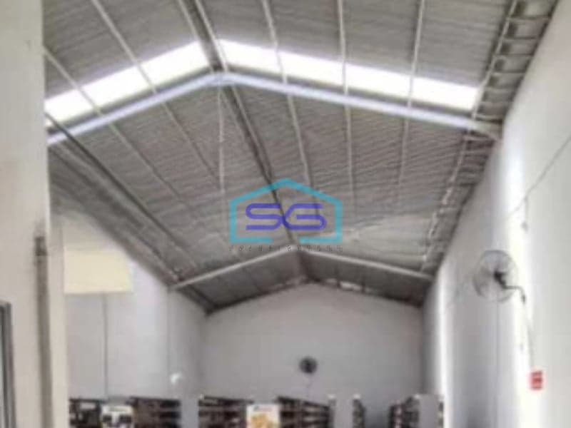 Dijual Gudang Ada Kantor Luas Tanah 180 m² Lokasi Bebas Banjir di Balikpapan