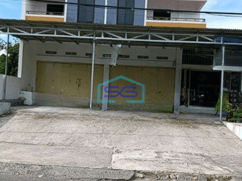 Disewakan Ruko LB 400m2 3 Lt Jl Raya Tuminting Manado Cocok Buat Kantor