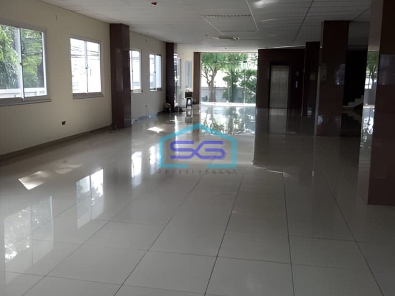 Dijual Gedung Kantor di Pinggir Jalan Raya Cikini Jakarta Pusat LT 800m2