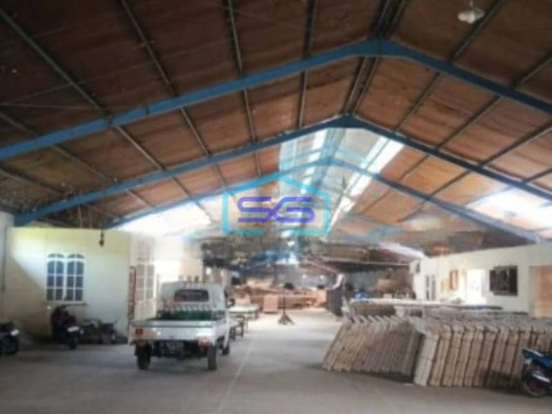 Dijual Pabrik Lokasi Strategis dan Bebas Banjir di Demak Jawa Tengah Luas Bangunan  5000 m²