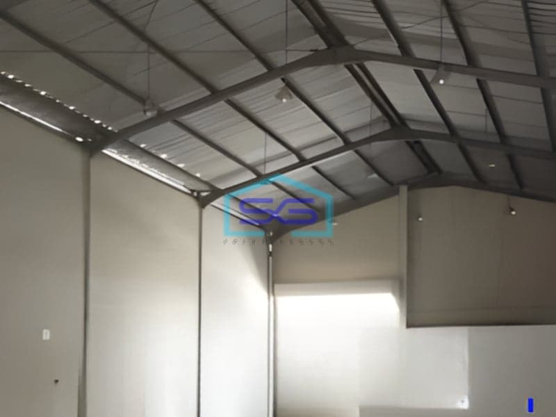 Dijual Gudang Luas Tanah  360 m² Lokasi Bebas Banjir di Teluk Naga Tangerang